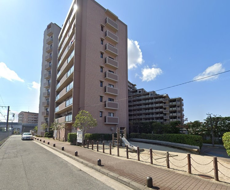 グランドメゾン四條畷の外観