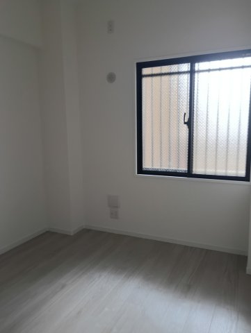 グランドメゾン四條畷の洋室