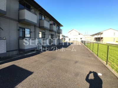 【駐車場】 | セジュール犬塚 | 駐車スペースもあります