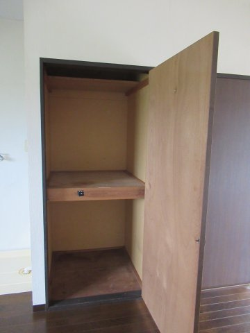 フラワーコーポオオヤの収納