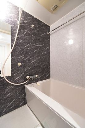 カテリーナ浅草の浴室