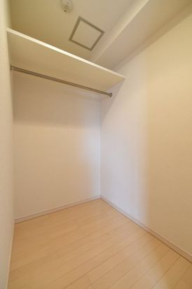 カテリーナ浅草の収納