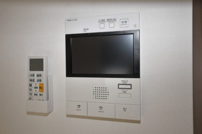 【セキュリティ】 | S-RESIDENCE都島Elegant | モニター付きインターホンです