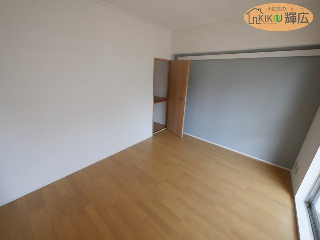 【洋室】 | 第五恵美酒マンション　3階