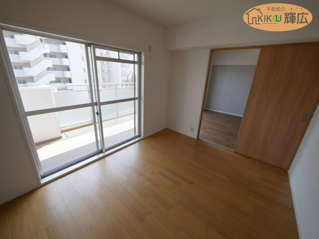 【洋室】 | 第五恵美酒マンション　3階