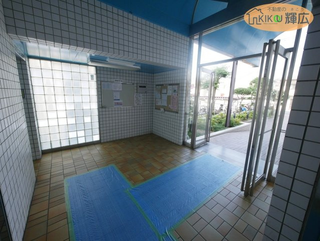 【エントランス】 | 第五恵美酒マンション　3階