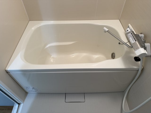 フジイコーポの浴室