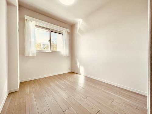 テラス久我山の洋室