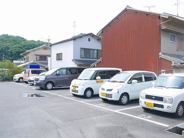 プルミエ　パーキングの外観