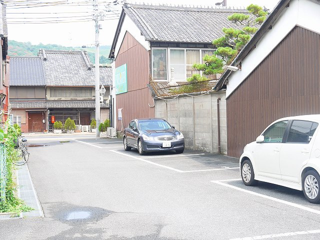 プルミエ　パーキングの外観