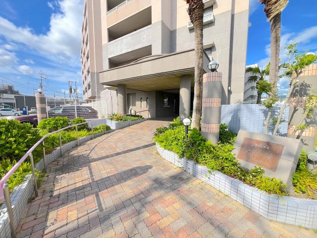 じゅうグランドマンションシュリアン土井のエントランス