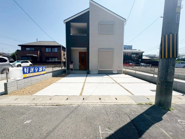 伊勢田町南游田1号棟