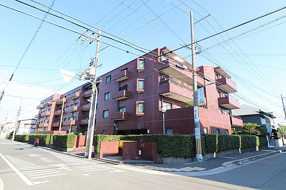 北桜塚パークハイムの外観