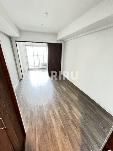 AELL OSAKA EASTの居間・リビング