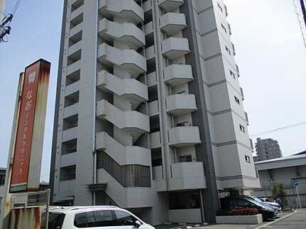 ロイヤルシティビュー観音の外観