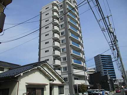 ロイヤルシティビュー観音の外観