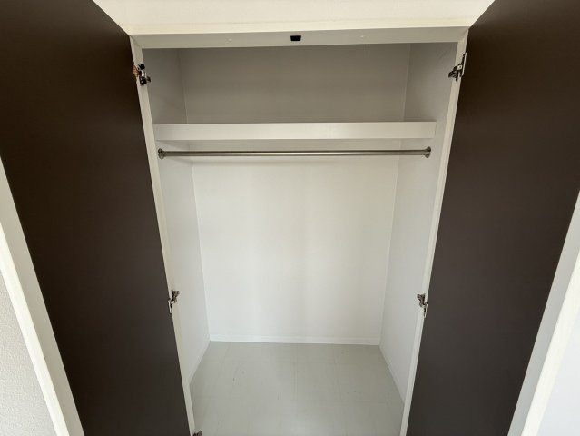 プレジール屋嘉A-1,A-2　収益物件の収納