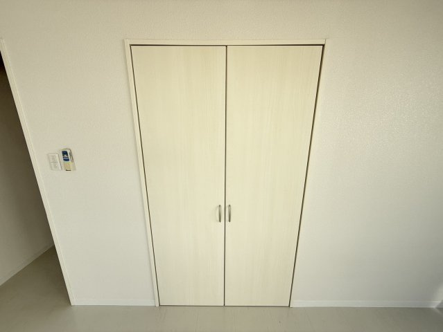 プレジール屋嘉A-1,A-2　収益物件の収納|3階収納