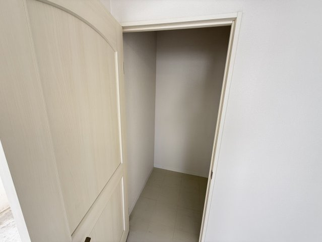 プレジール屋嘉A-1,A-2　収益物件のその他