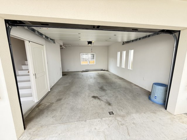 プレジール屋嘉A-1,A-2　収益物件の駐車場