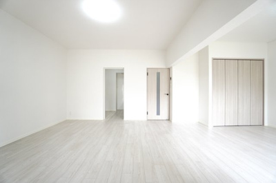 【居間・リビング】 | 【リノベ済】パルコープ長束1F | 室内（2025年5月15日10：00頃）撮影