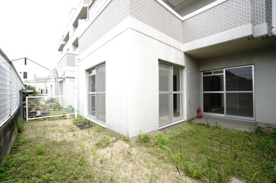 【庭】 | 【リノベ済】パルコープ長束1F | 現地（2025年5月15日10：00頃）撮影