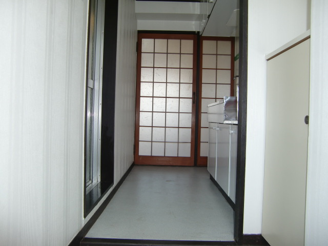 アムール六甲駅前の玄関