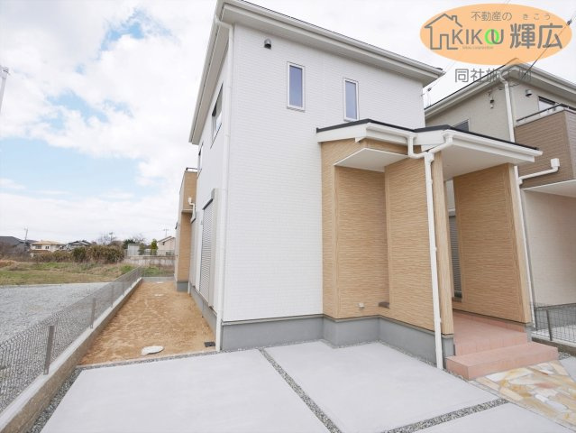 【外観】 | 明石市魚住町錦が丘3期（全3棟）3号棟 | 同社施工例です。