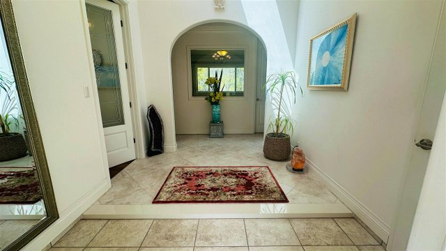 南軽井沢 平家建て中古アメリカンハウスの玄関|玄関