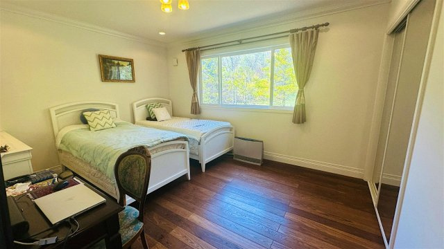 南軽井沢 平家建て中古アメリカンハウスの寝室|寝室