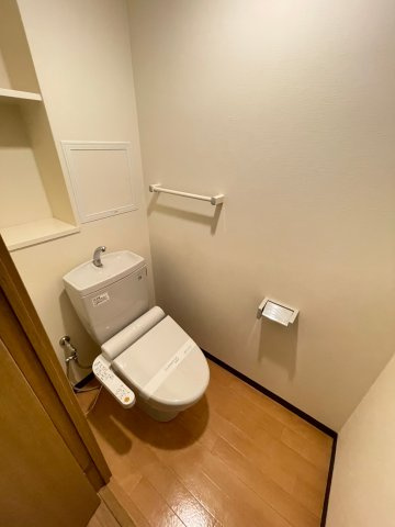 パストラーレ江坂のトイレ