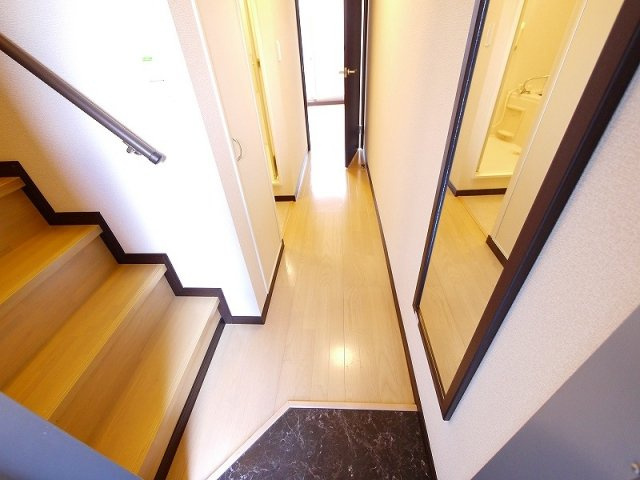 レオネクスト長柄の玄関|落ち着いた玄関です