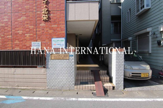 トレンディ北栄のエントランス