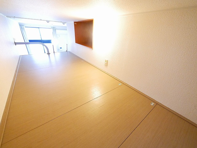 レオパレスサンコート学園前Ａの寝室|寝室にぴったりのお部屋です