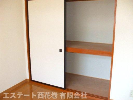 若葉ハイツの収納