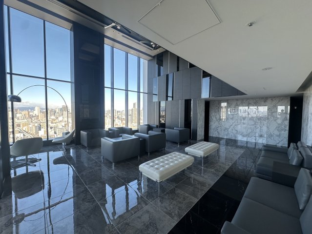 シエリアタワー大阪堀江のロビー