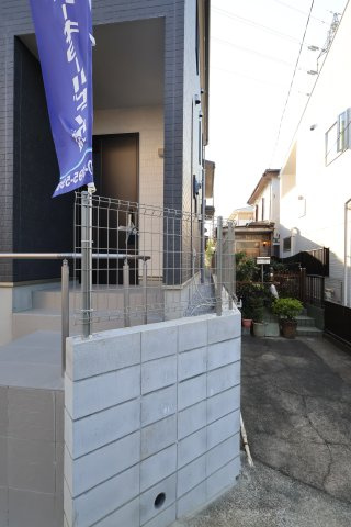 【外観】 | 《仲介手数料無料》南区大字大谷口791-15(全1戸)新築一戸建てハートフルタウン | 撮影日 2025年10月30日 15:15 晴れ