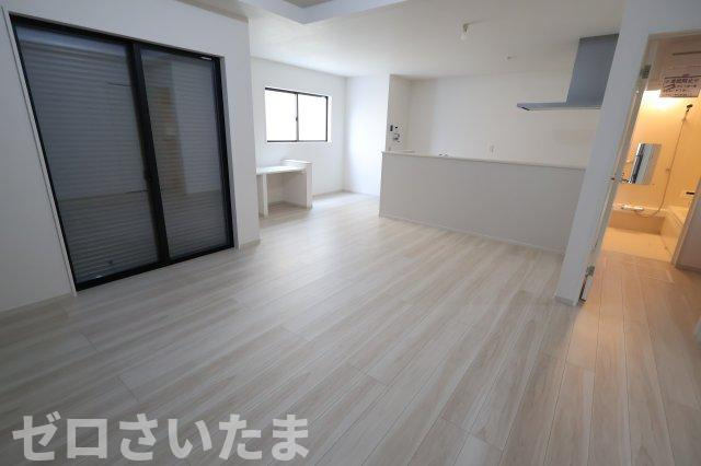 《仲介手数料無料》南区四谷１丁目1-10(全1戸)新築一戸建てLIGARE