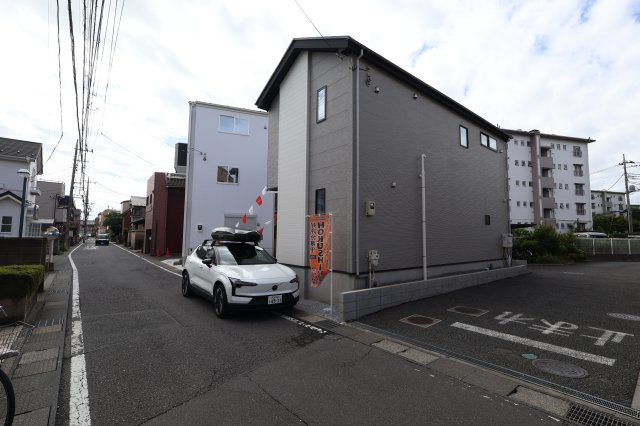 《仲介手数料無料》南区四谷１丁目1-10(全1戸)新築一戸建てLIGAREの外観|撮影日 2025年9月21日 10:30 晴れ