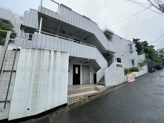 フローラ宮崎台の外観