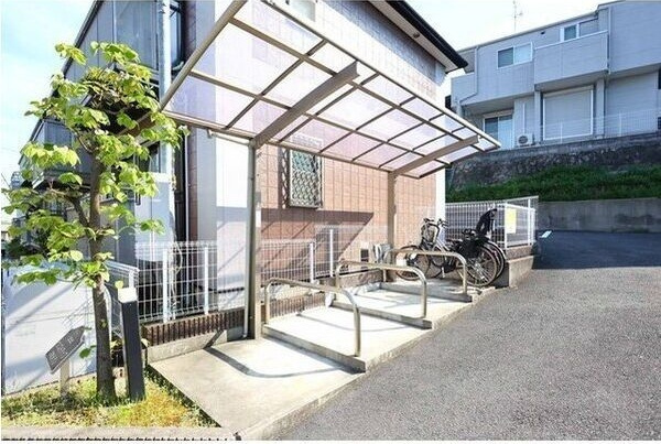 ウエストアップネオメゾン