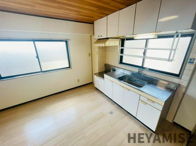 エクセレント愛宕のキッチン