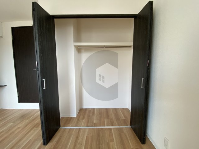 エヌエムトラントシスの収納