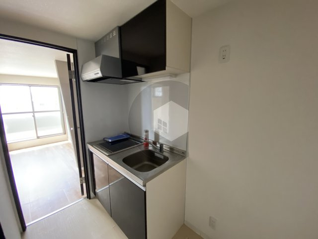 エヌエムトラントシスのキッチン