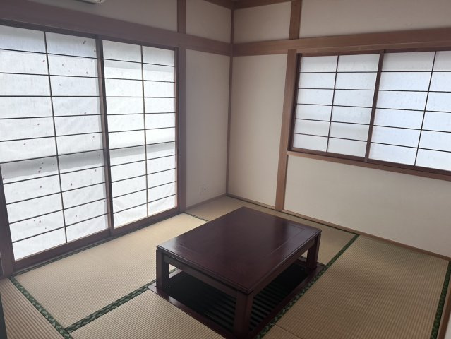 和泉市王子町戸建の和室