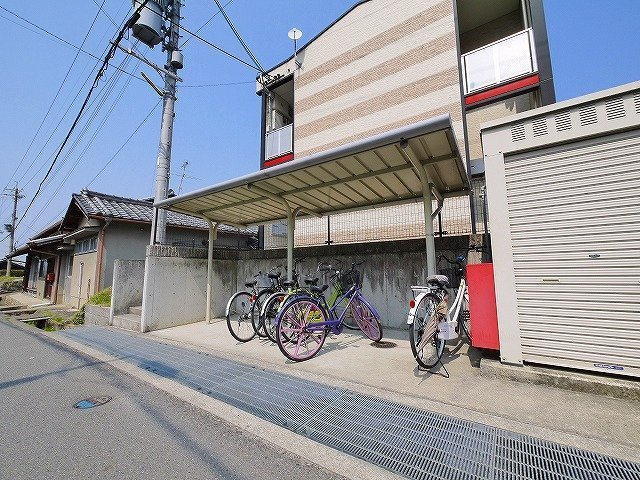 レオパレススナッグ　ビラのその他共用部分|自転車置き場