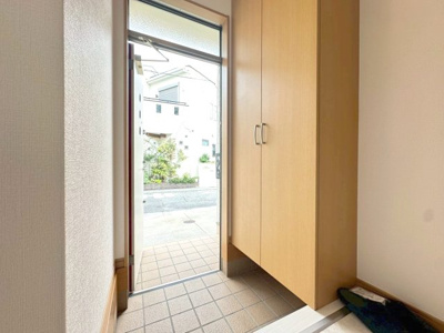 【玄関】 | 箕面市桜ヶ丘2丁目テラスハウス