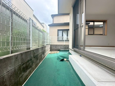 【庭】 | 箕面市桜ヶ丘2丁目テラスハウス