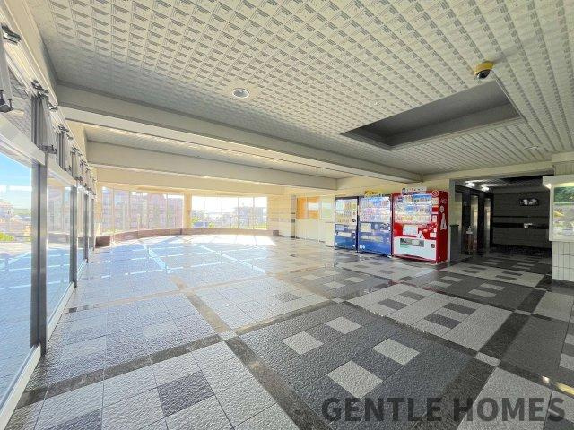 コアマンション和白東パセオのエントランス