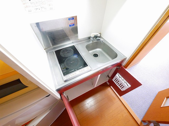 レオパレスめいのキッチン|キッチンでお料理をお楽しみください